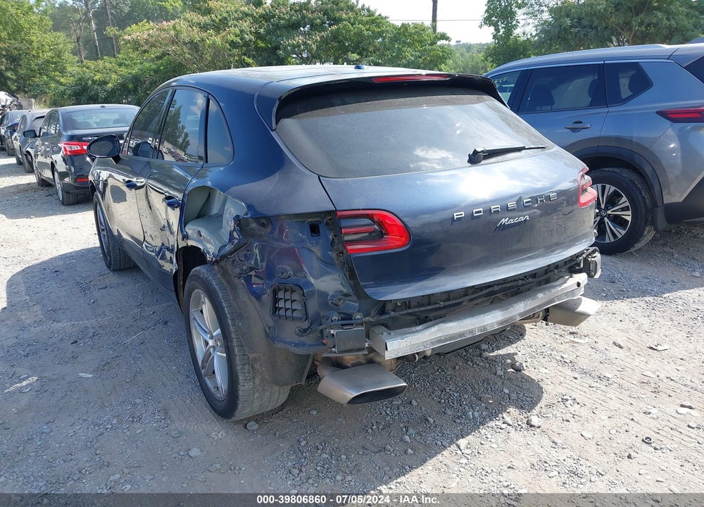 2017 PORSCHE MACAN VIN: WP1AA2A54HLB04538