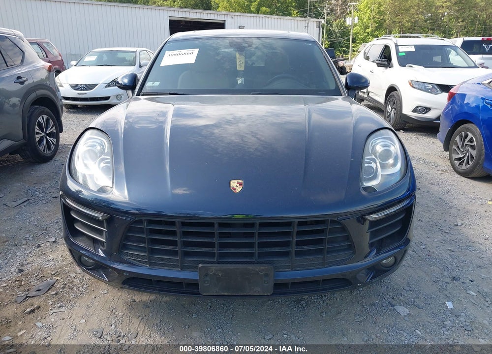 2017 PORSCHE MACAN VIN: WP1AA2A54HLB04538