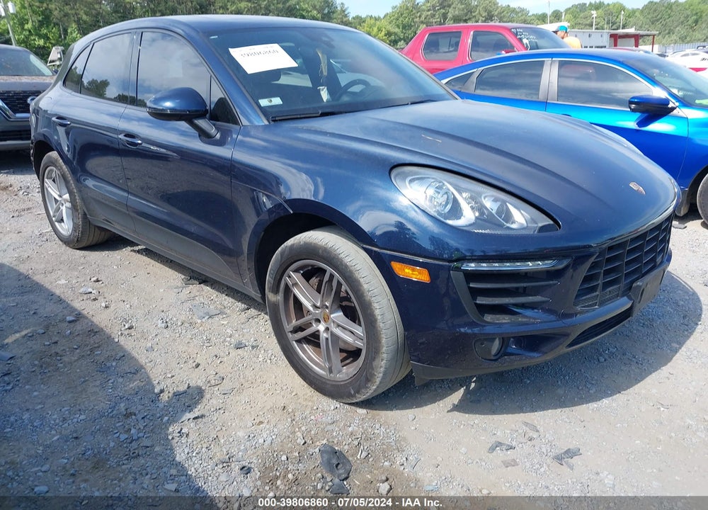 2017 PORSCHE MACAN VIN: WP1AA2A54HLB04538