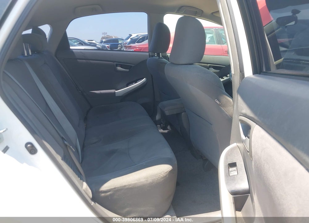 2011 TOYOTA PRIUS TWO VIN: JTDKN3DU5B0250295