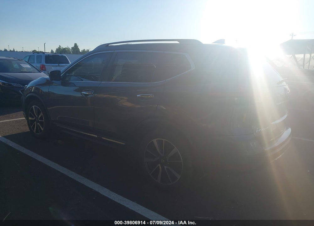 2017 NISSAN ROGUE SL VIN: JN8AT2MV0HW019254