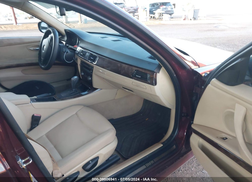 2009 BMW 328I VIN: WBAPH77569NM29125