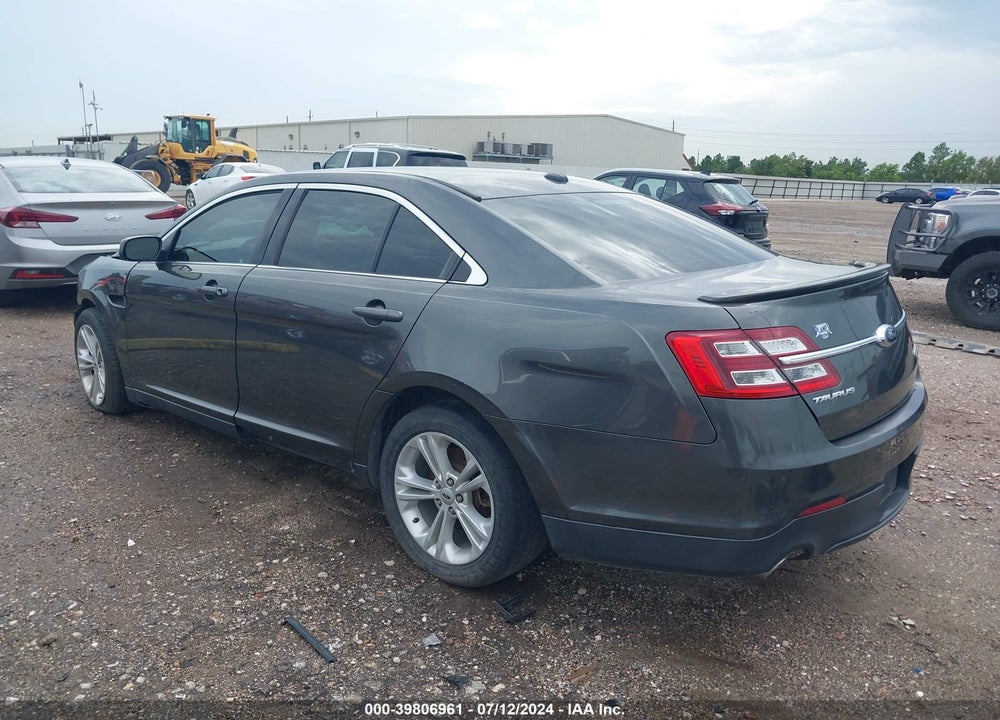 2018 FORD TAURUS LIMITED VIN: 1FAHP2F81JG101070