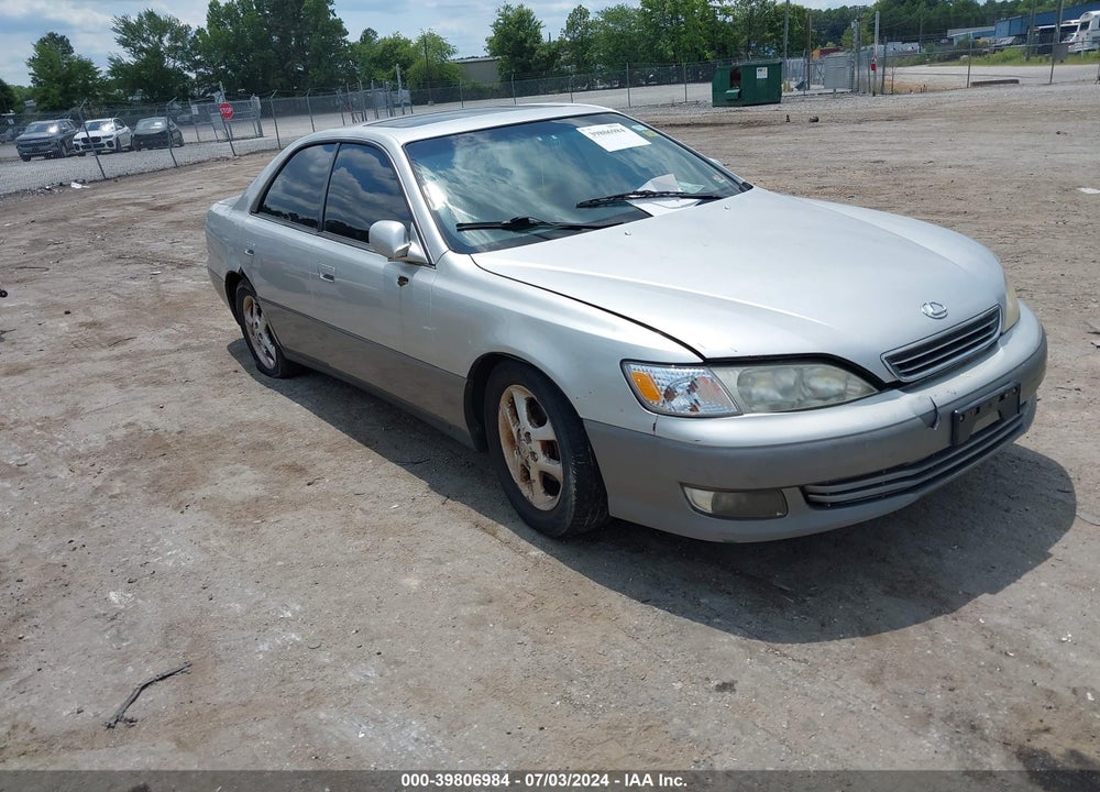 2001 LEXUS ES 300 VIN: JT8BF28G710337107