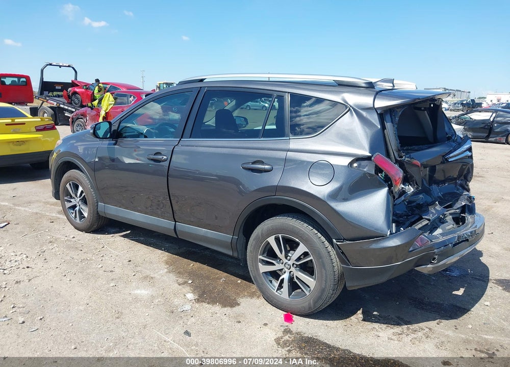 2017 TOYOTA RAV4 XLE VIN: 2T3WFREV0HW377808