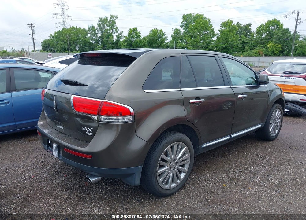 2011 LINCOLN MKX VIN: 2LMDJ8JKXBBJ17583
