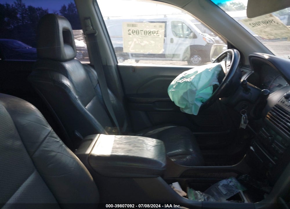 2003 HONDA PILOT EX-L VIN: 2HKYF18613H584237