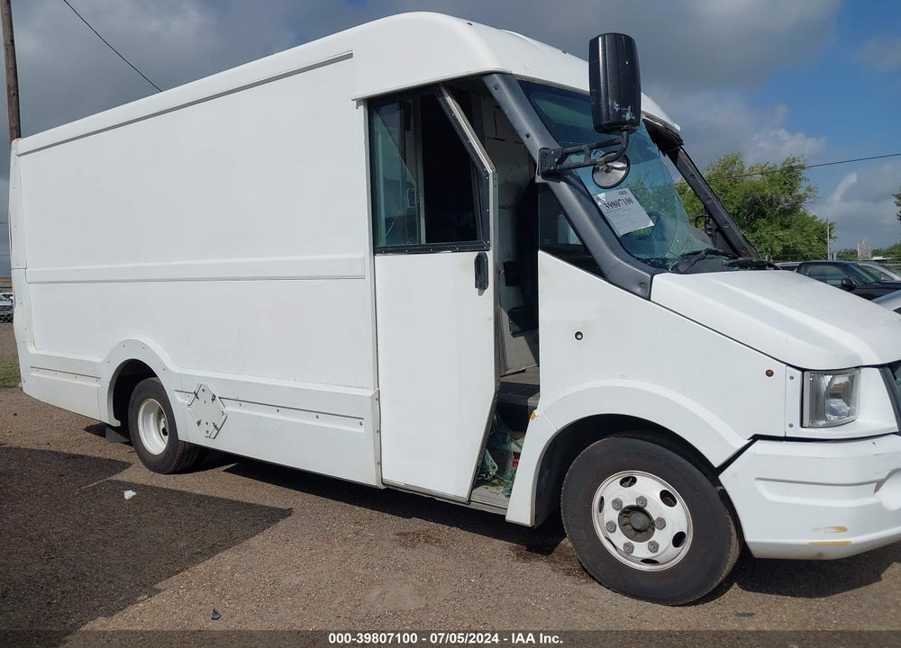 2013 ISUZU COMMERCIAL VAN VIN: JALB4T178D7W00660