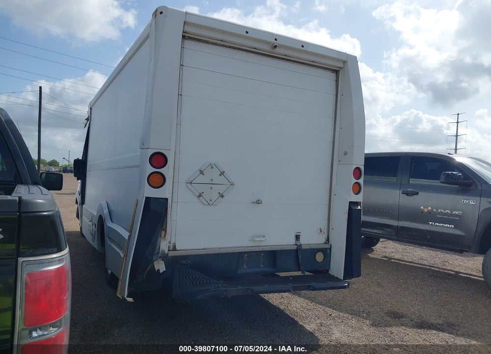 2013 ISUZU COMMERCIAL VAN VIN: JALB4T178D7W00660
