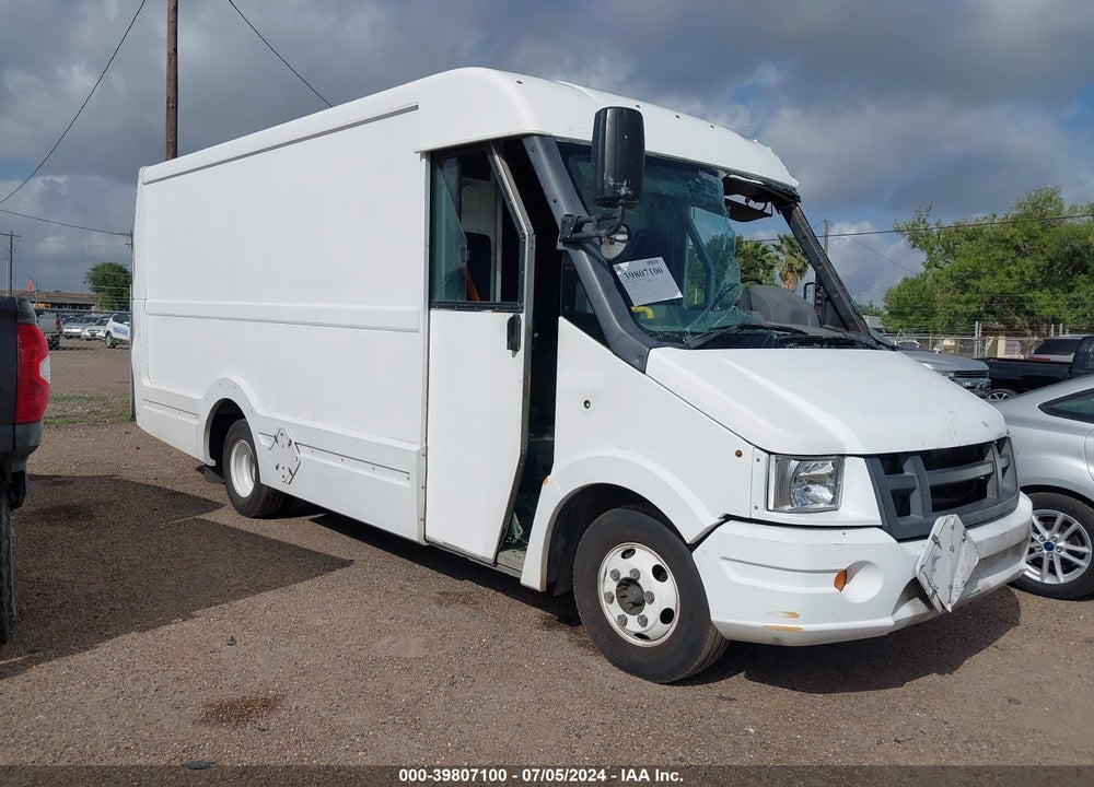 2013 ISUZU COMMERCIAL VAN VIN: JALB4T178D7W00660