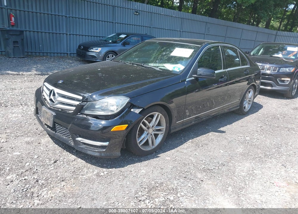 2012 MERCEDES-BENZ C 300 LUXURY 4MATIC/SPORT 4MATIC VIN: WDDGF8BB8CR194633