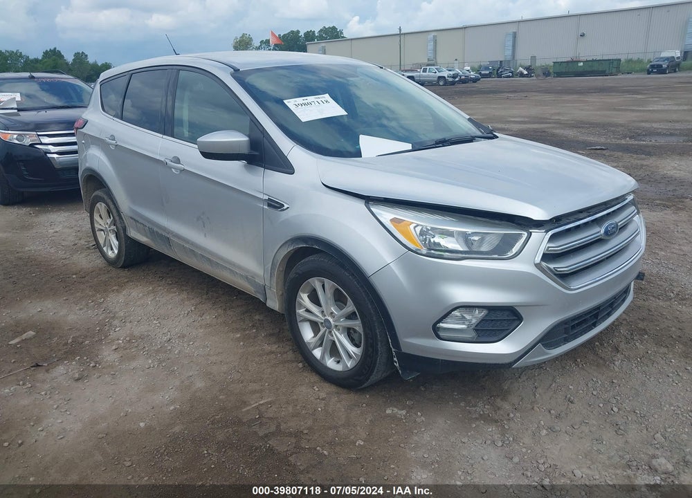 2019 FORD ESCAPE SE VIN: 1FMCU9GD5KUA69675