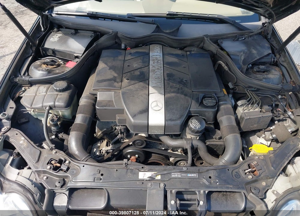 2005 MERCEDES-BENZ CLK 320 VIN: WDBTK65J25F119473