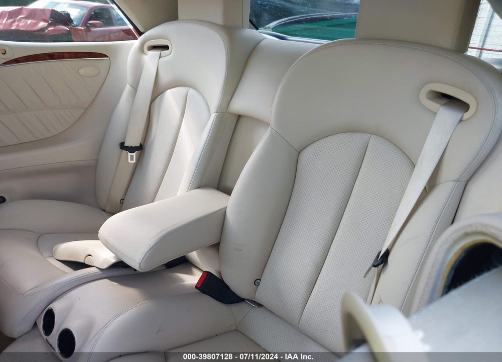 2005 MERCEDES-BENZ CLK 320 VIN: WDBTK65J25F119473
