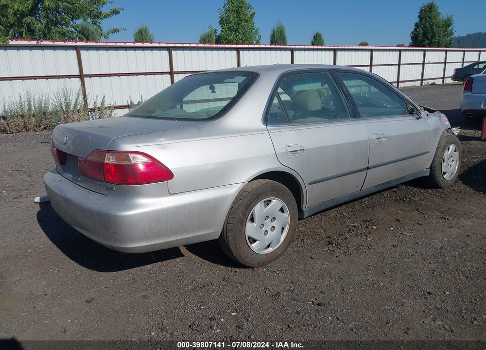 1998 HONDA ACCORD LX V6 VIN: 1HGCG1642WA030999