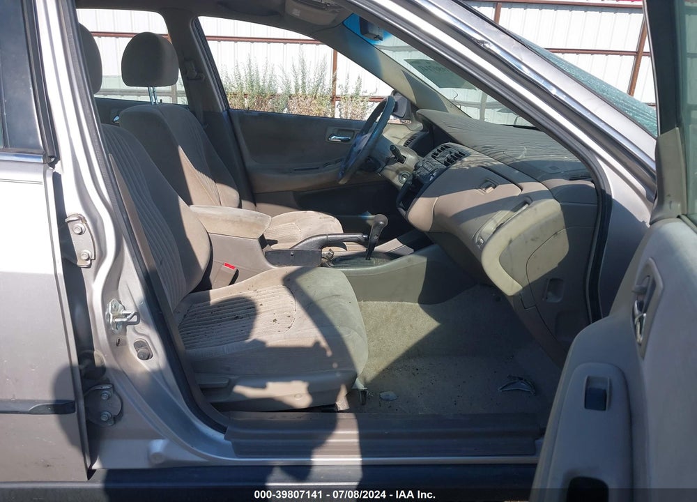 1998 HONDA ACCORD LX V6 VIN: 1HGCG1642WA030999