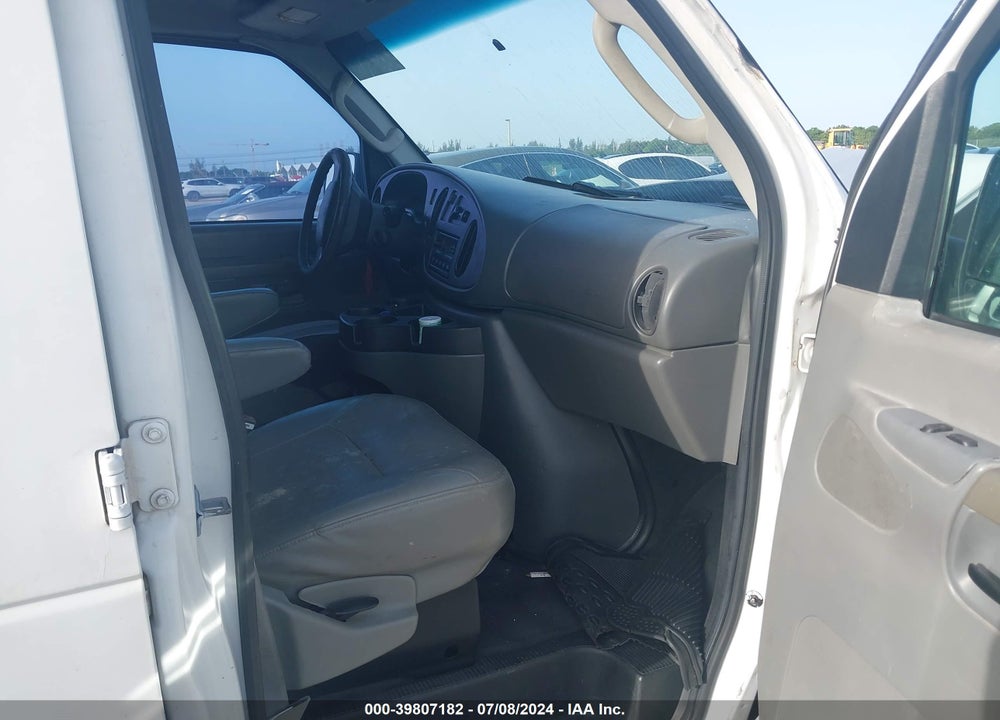 2006 FORD E-150 COMMERCIAL/RECREATIONAL VIN: 1FTRE14W16DA03665