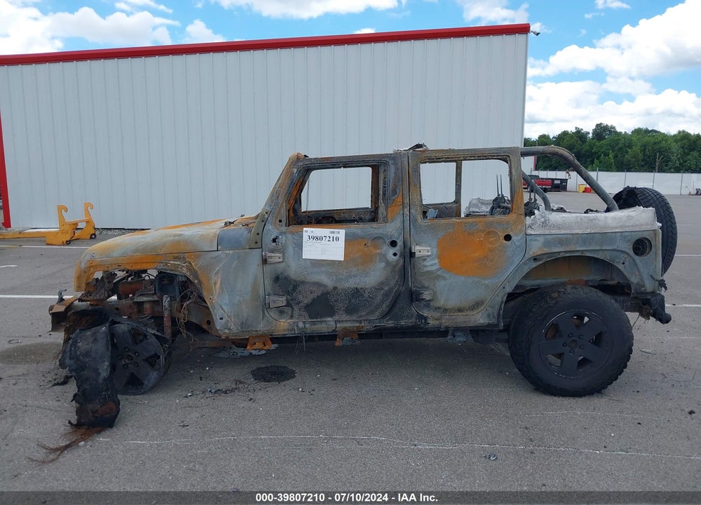2012 JEEP WRANGLER UNLIMITED SAHARA VIN: 1C4BJWEG1CL176234