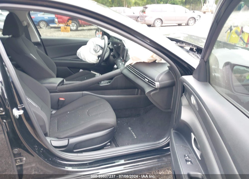 2023 HYUNDAI ELANTRA SEL VIN: KMHLS4AG5PU615586