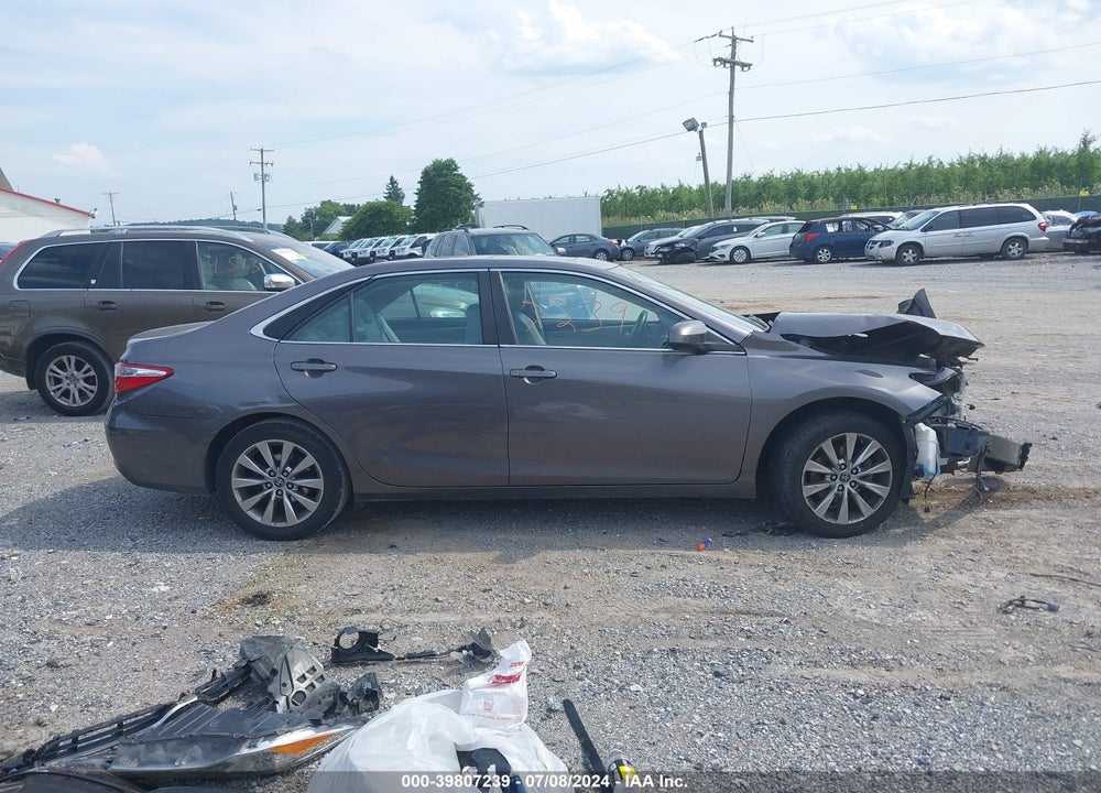 2015 TOYOTA CAMRY XLE VIN: 4T1BF1FK6FU932349