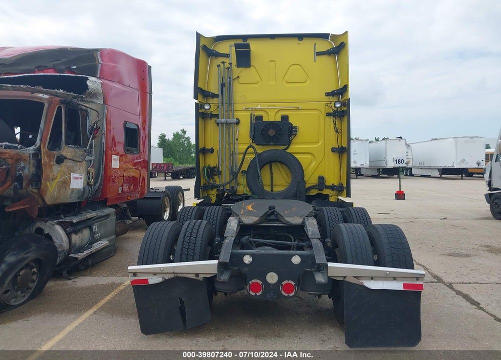 2016 FREIGHTLINER CASCADIA 125 VIN: 1FUJGLDR3GLHE1978