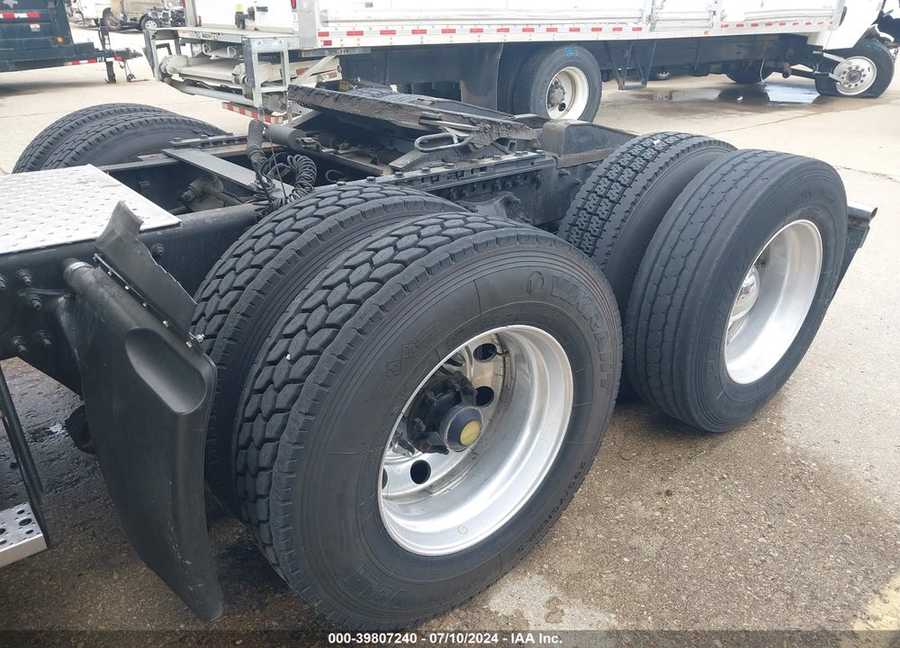 2016 FREIGHTLINER CASCADIA 125 VIN: 1FUJGLDR3GLHE1978