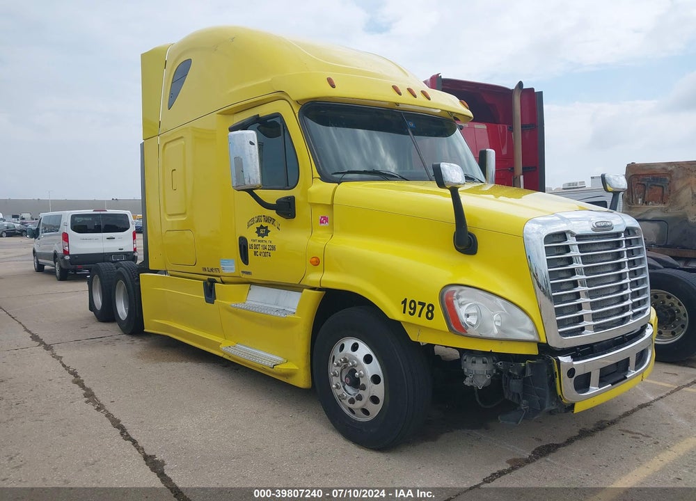 2016 FREIGHTLINER CASCADIA 125 VIN: 1FUJGLDR3GLHE1978