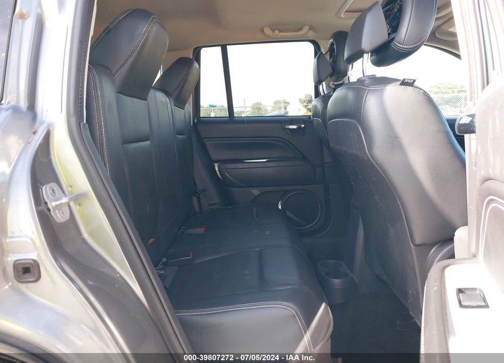 2014 JEEP COMPASS VIN: 1C4NJDCB7ED509350
