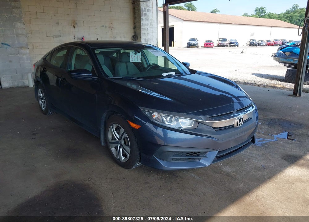 2018 HONDA CIVIC LX VIN: 19XFC2F53JE034023