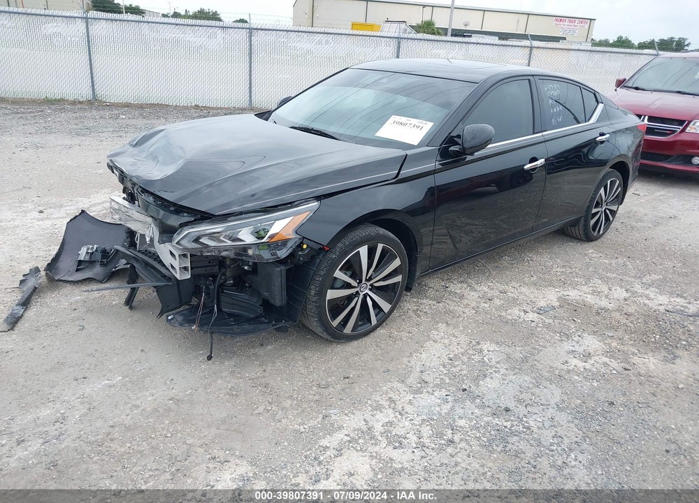 2022 NISSAN ALTIMA PLATINUM INTELLIGENT AWD VIN: 1N4BL4FW7NN415173