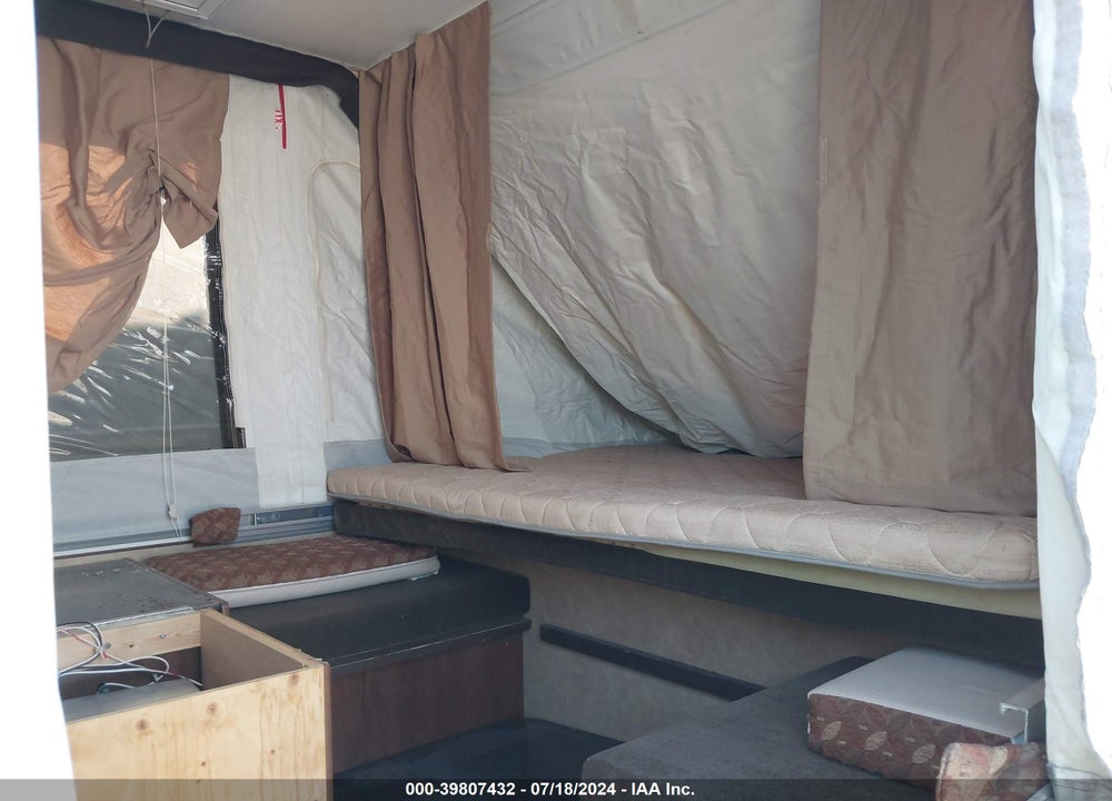 2014 JAYCO JAY SERIES 10FD SPOR VIN: 1UJAJ0AGXE22C0069