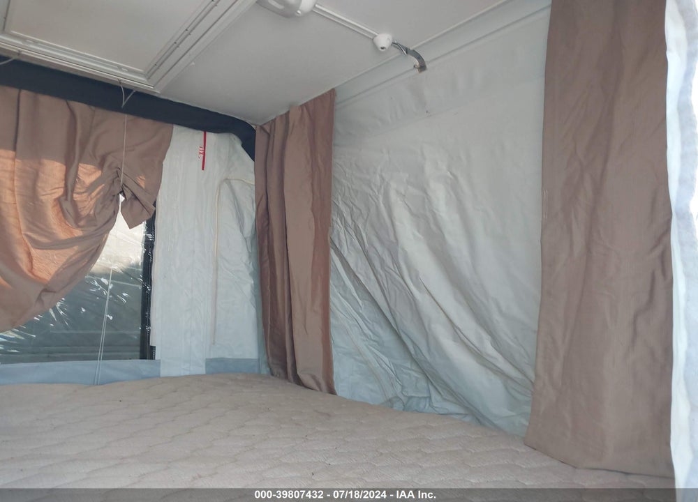 2014 JAYCO JAY SERIES 10FD SPOR VIN: 1UJAJ0AGXE22C0069