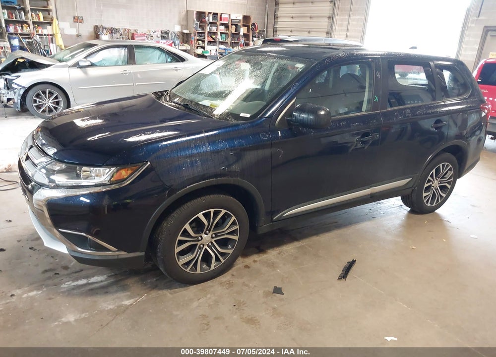 2018 MITSUBISHI OUTLANDER ES VIN: JA4AZ3A36JZ054544