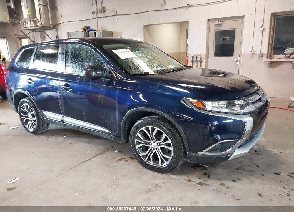 2018 MITSUBISHI OUTLANDER ES VIN: JA4AZ3A36JZ054544