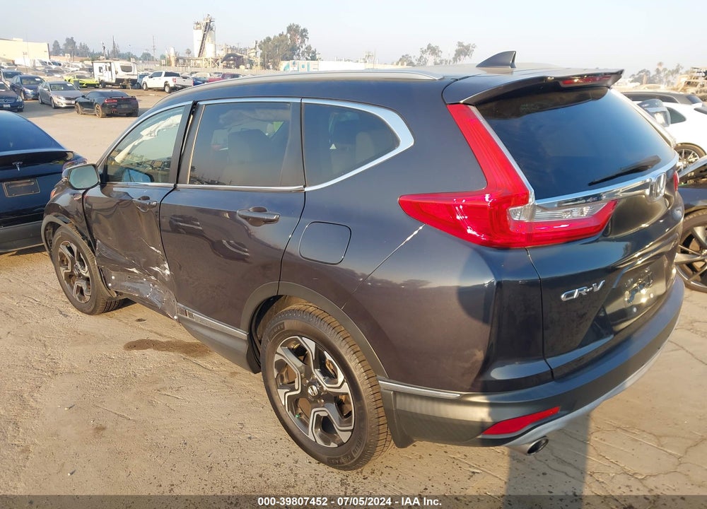 2018 HONDA CR-V TOURING VIN: 7FARW1H94JE029913