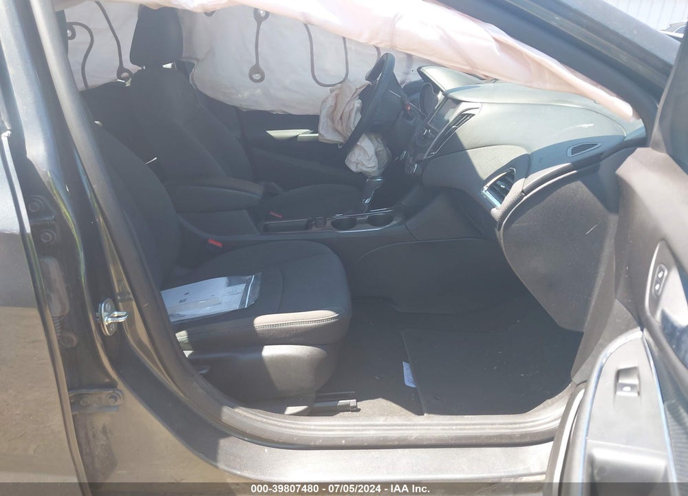 2017 CHEVROLET CRUZE LT AUTO VIN: 3G1BE6SM1HS554786