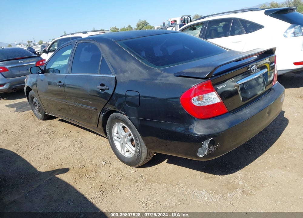 2002 TOYOTA CAMRY LE VIN: 4T1BE32K02U107843
