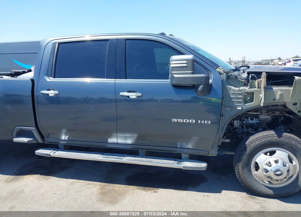 2020 CHEVROLET SILVERADO 3500HD 4WD  LONG BED HIGH COUNTRY VIN: 1GC4YVEY6LF182794