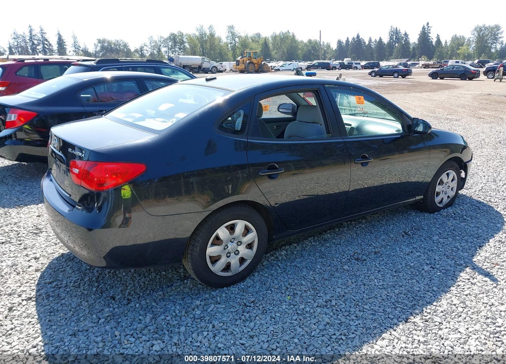 2008 HYUNDAI ELANTRA GLS/SE VIN: KMHDU46D58U483041