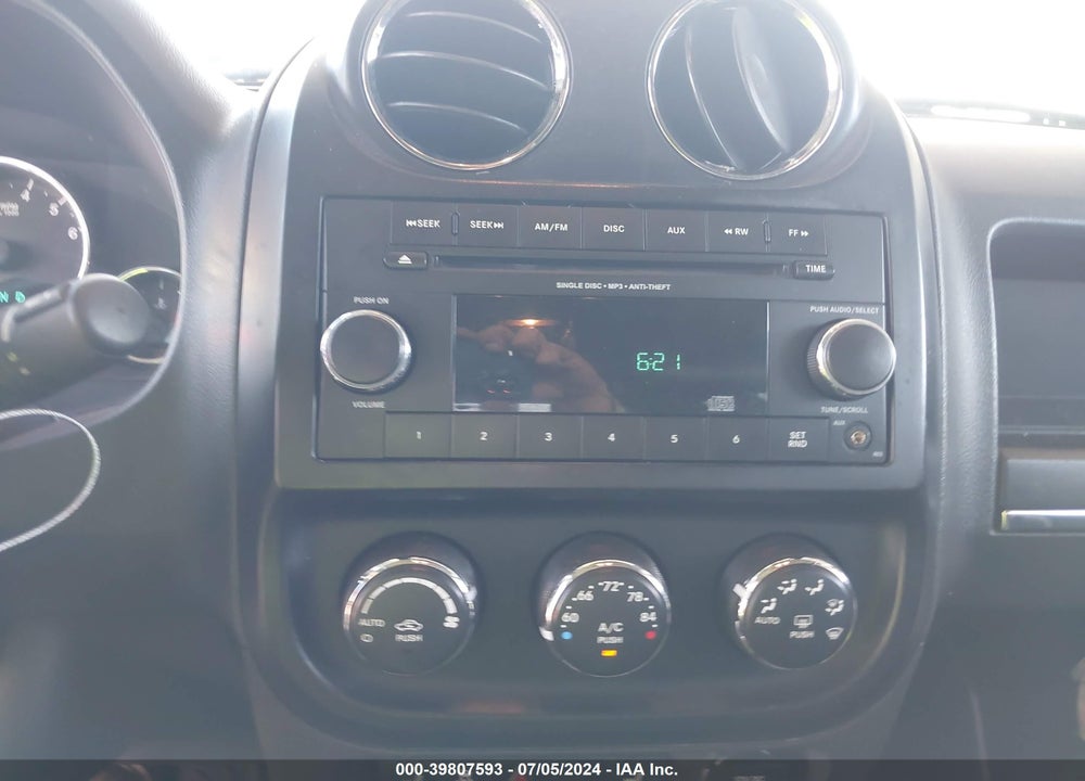 2013 JEEP COMPASS LIMITED VIN: 1C4NJDCB4DD270323