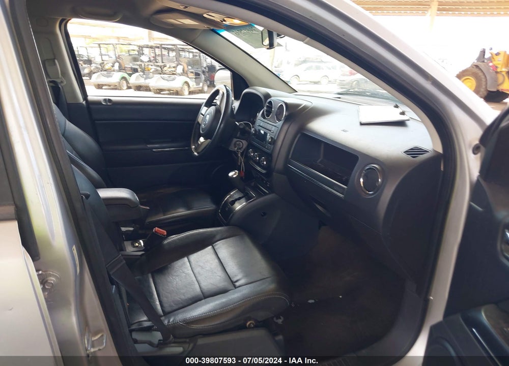 2013 JEEP COMPASS LIMITED VIN: 1C4NJDCB4DD270323