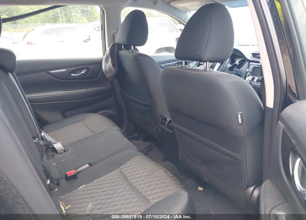 2018 NISSAN ROGUE S VIN: 5N1AT2MV9JC829898