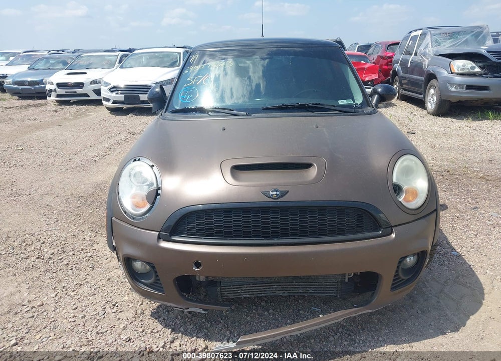 2010 MINI COOPER S VIN: WMWMF7C5XATX42970