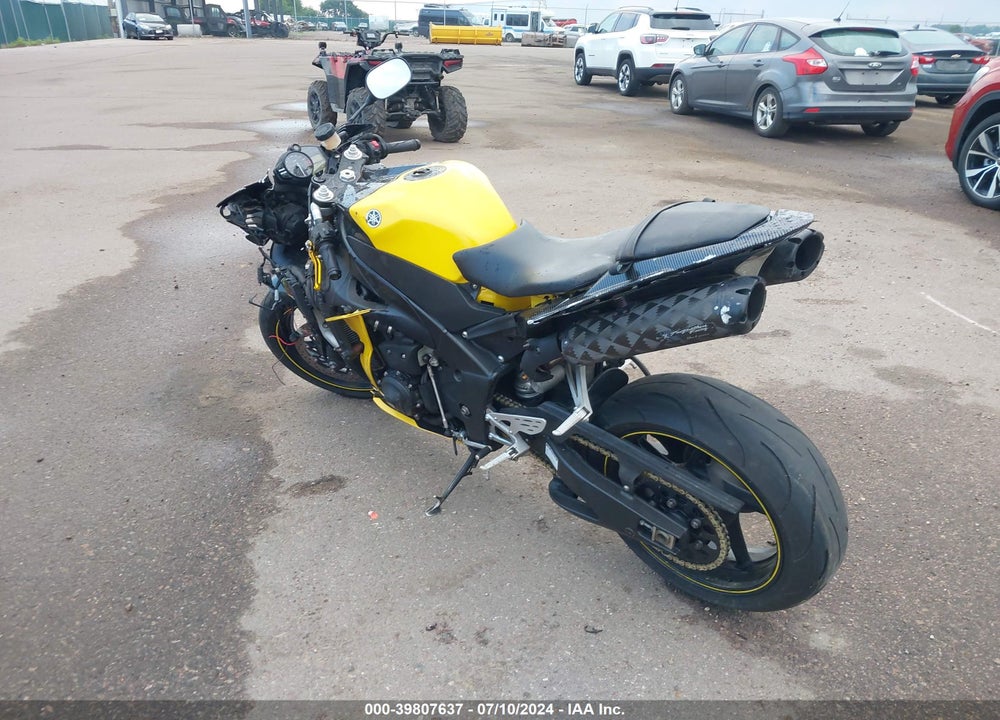 2009 YAMAHA YZFR1 VIN: JYARN23E69A004861