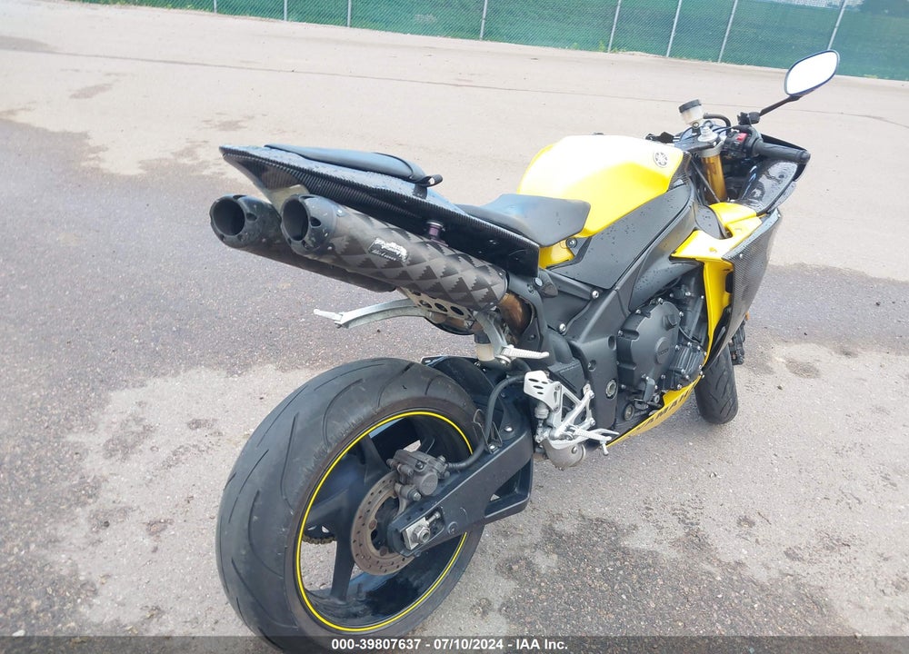 2009 YAMAHA YZFR1 VIN: JYARN23E69A004861