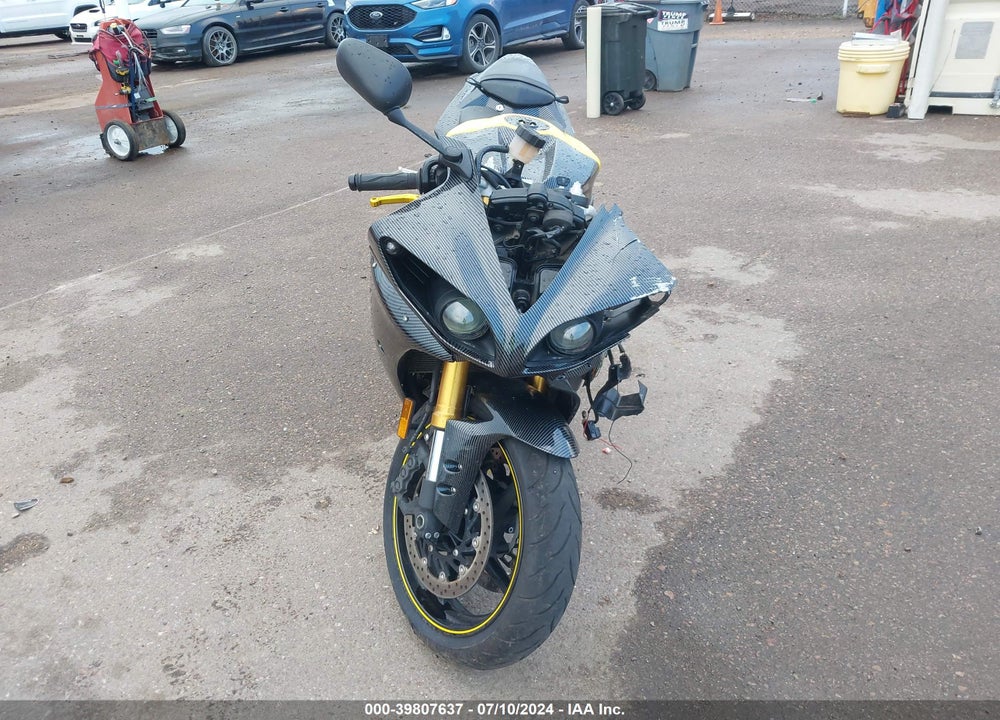 2009 YAMAHA YZFR1 VIN: JYARN23E69A004861