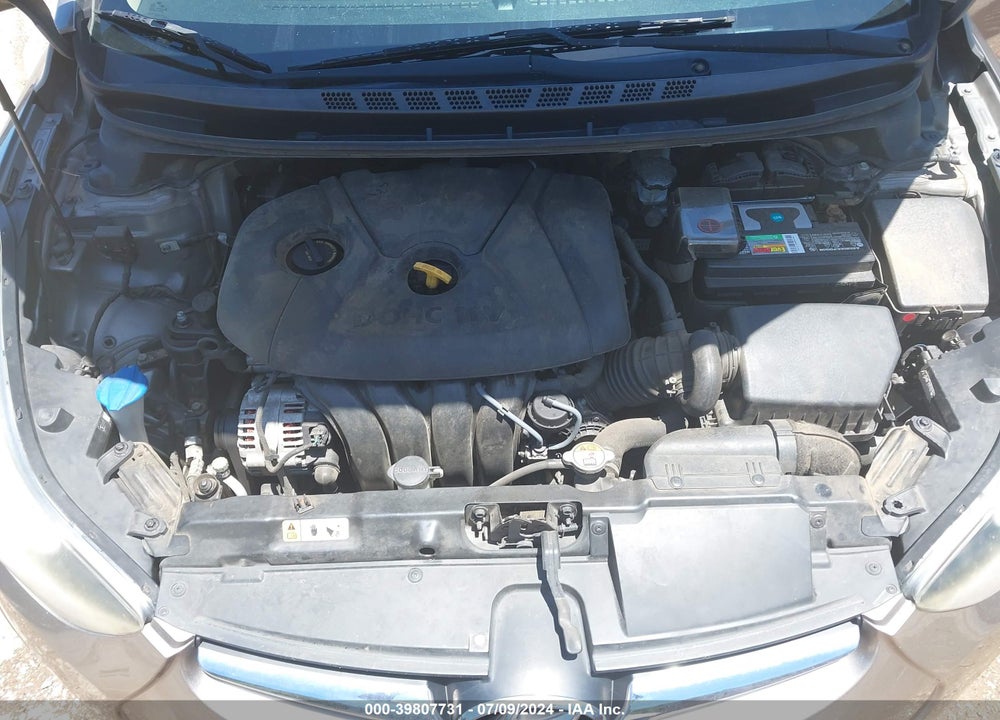 2014 HYUNDAI ELANTRA SE VIN: 5NPDH4AE7EH496551
