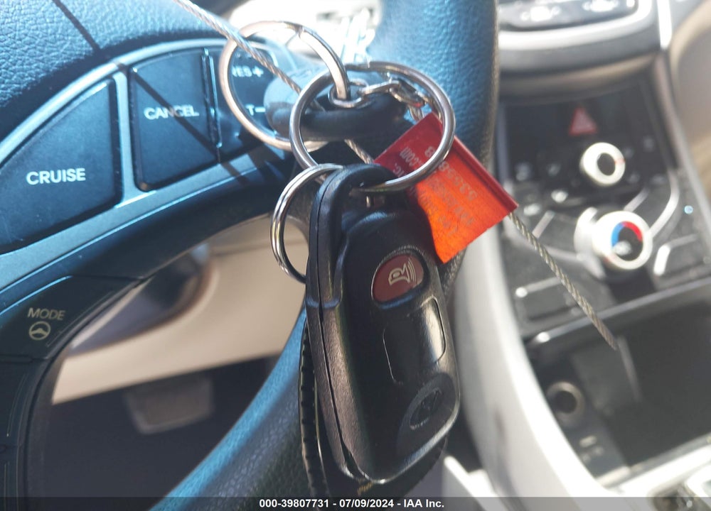 2014 HYUNDAI ELANTRA SE VIN: 5NPDH4AE7EH496551