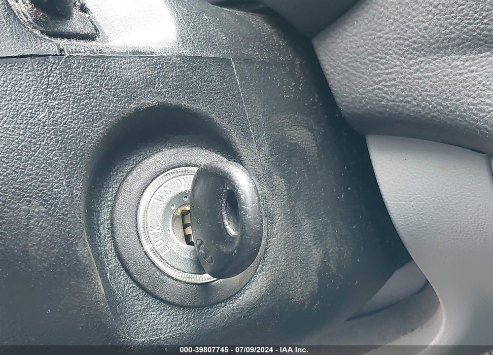 2009 HYUNDAI ELANTRA GLS VIN: KMHDU46D89U672980