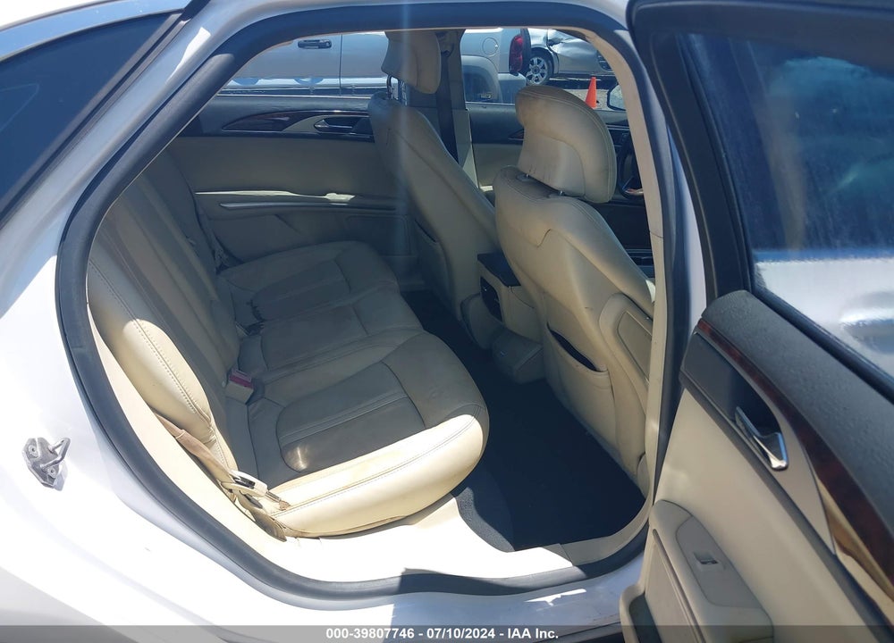 2013 LINCOLN MKZ VIN: 3LN6L2J96DR824631
